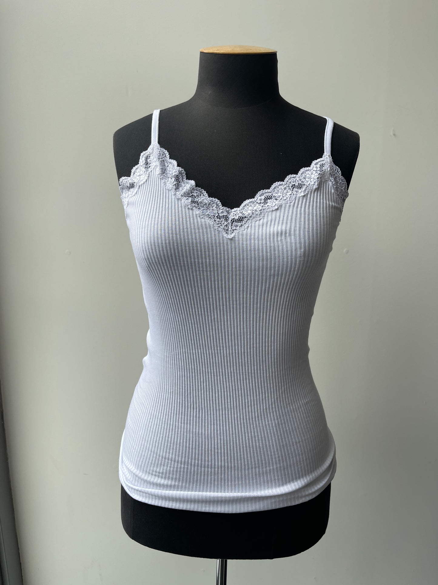 EGi Collections - V Neck Lace Trim Cami