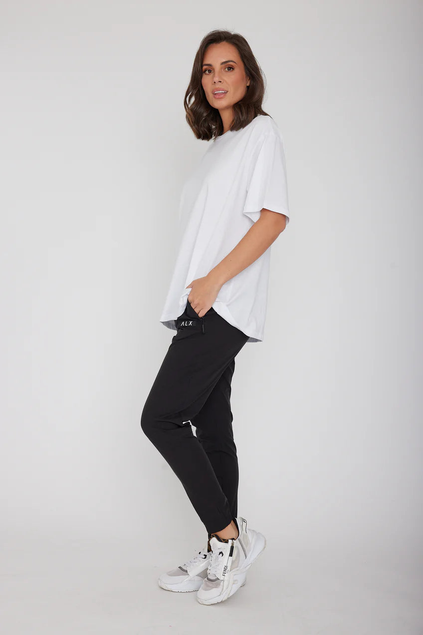 Alexandra - Nix Crew Neck Tee