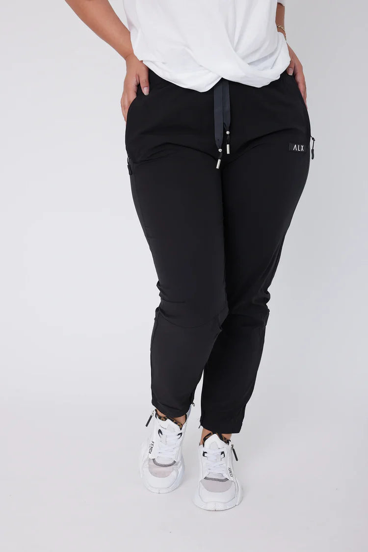 Alexandra - Wolfgang Pant