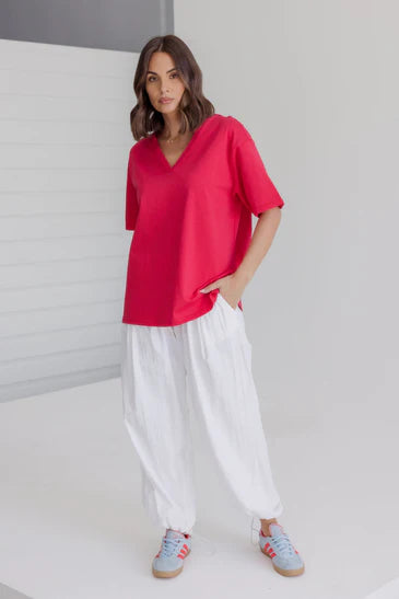 Alexandra - NIX V-Neck Tee