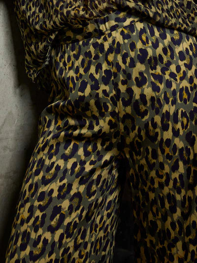 Caroline Sills - Carrie Leopard Pant