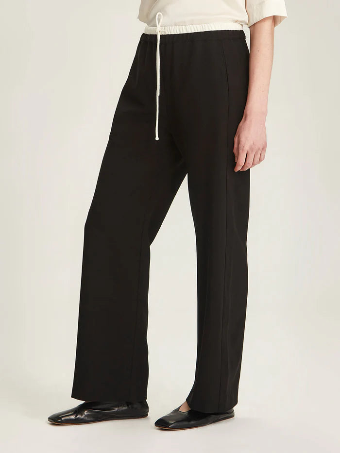 Caroline Sills -Yumi Pant