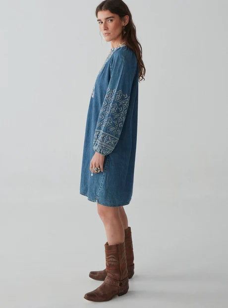 Maison Hotel - Emma Dress