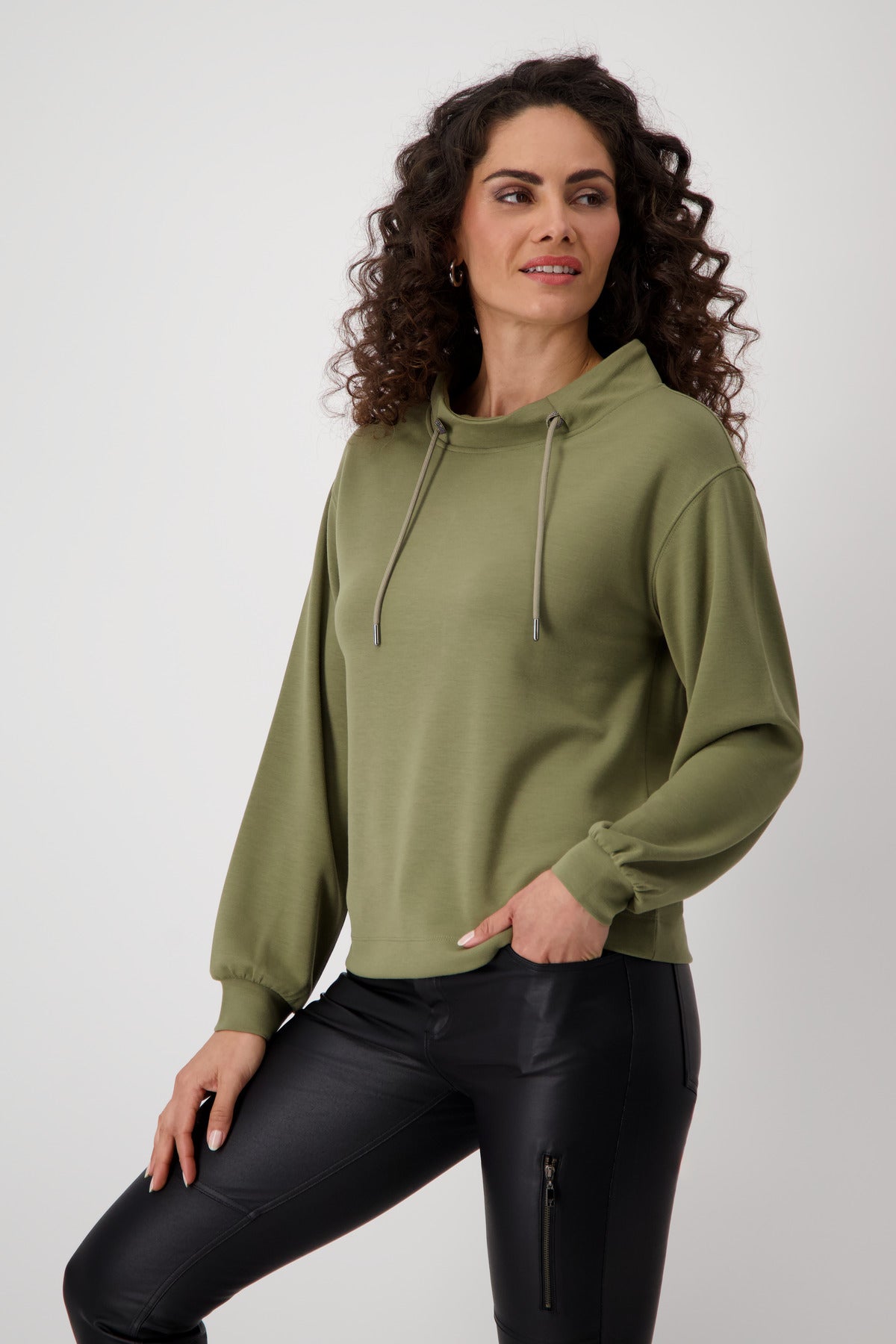 Monari - Stand-Up Collar Jersey