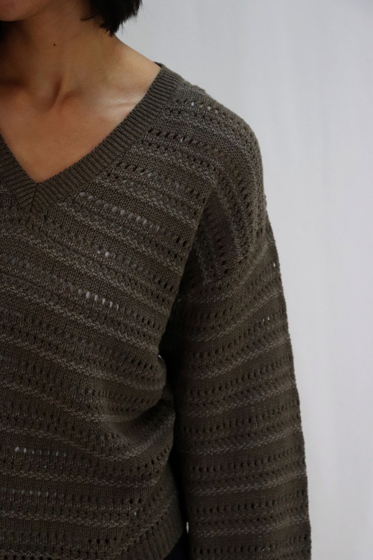 Tatano - Trellis V-Neck Sweater
