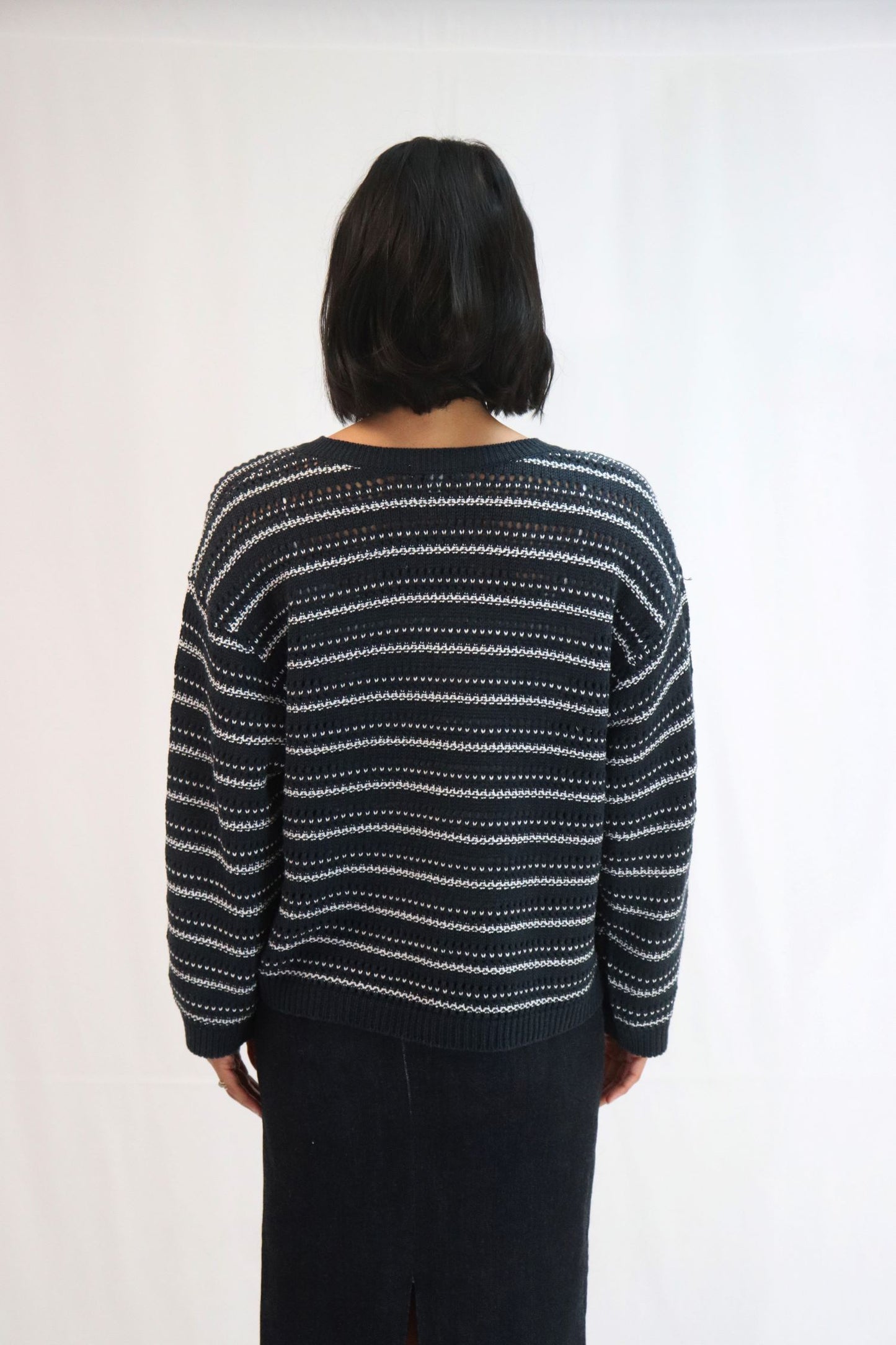 Tatano - Trellis V-Neck Sweater
