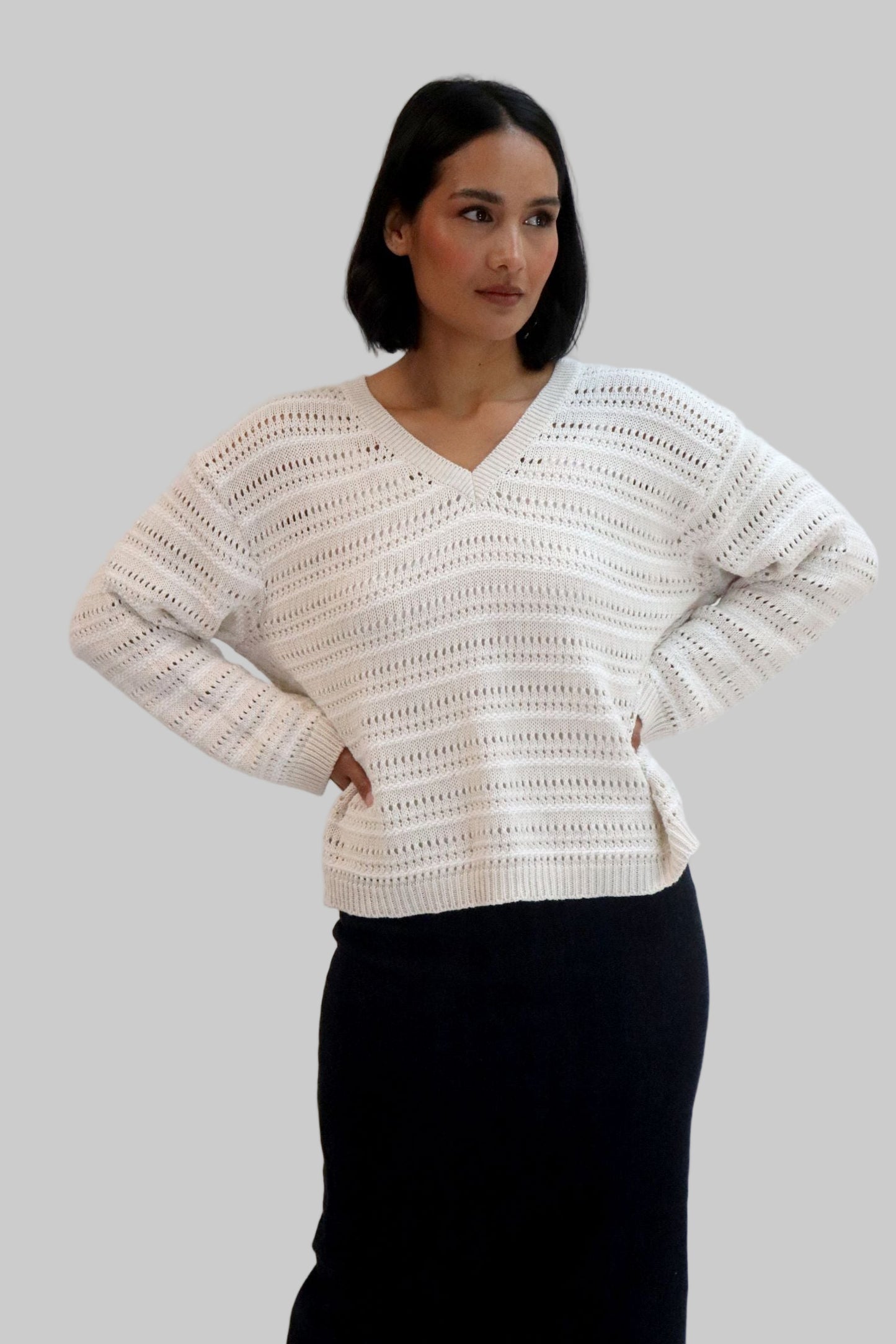 Tatano - Trellis V-Neck Sweater