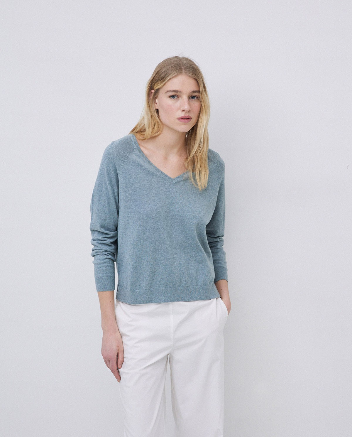 Yerse - V-Neck Jumper