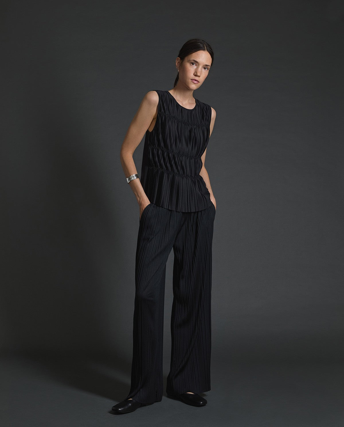 Yerse - Wide Leg Pleated Pants