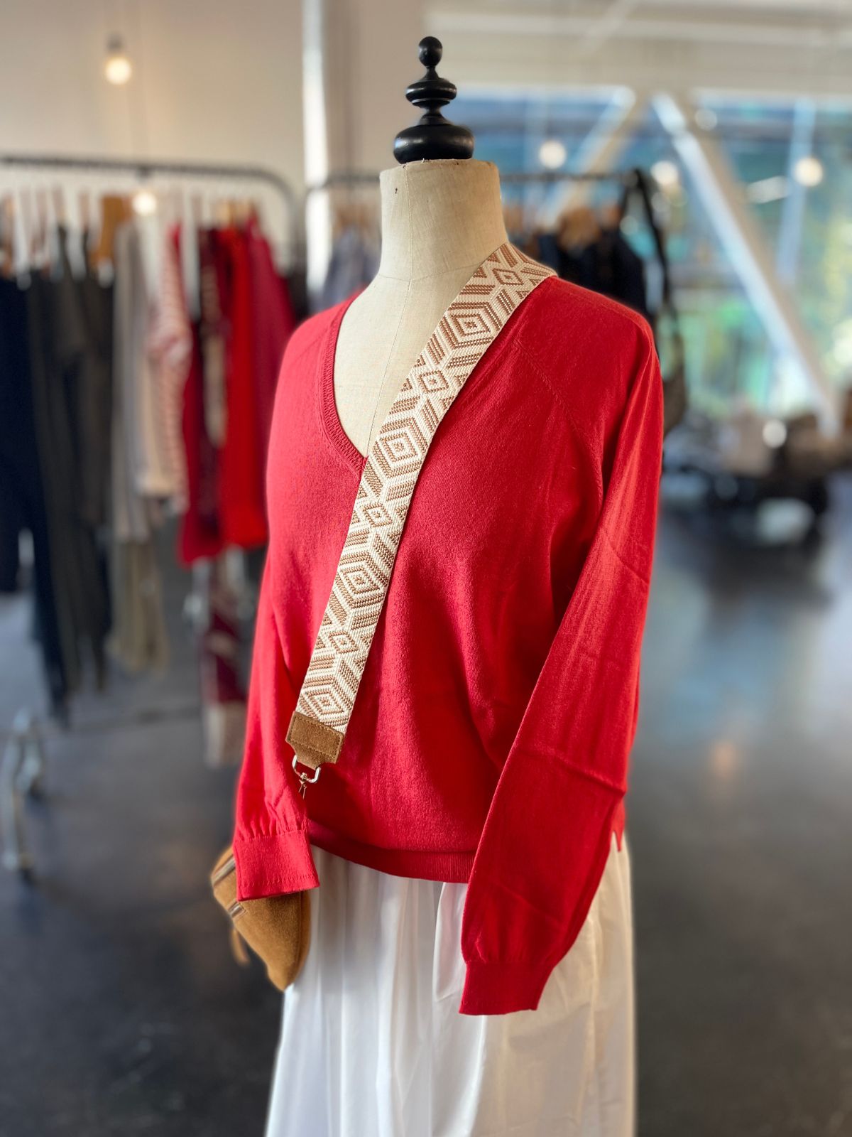 Yerse - V-Neck Jumper