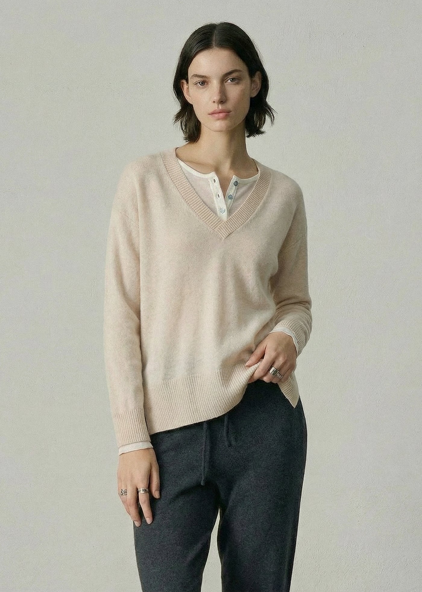 Aleger - Cashmere Gorgeous V-Neck Sweater