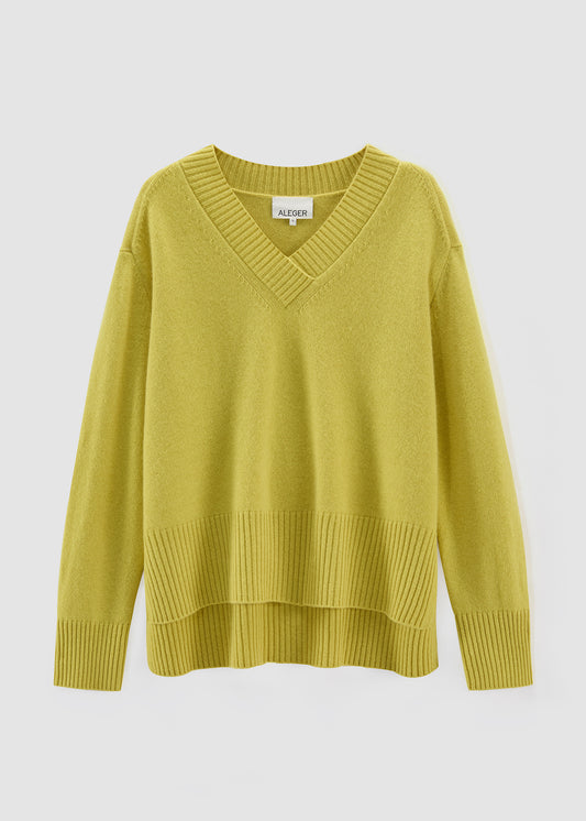 Aleger - Classic V-Neck Sweater