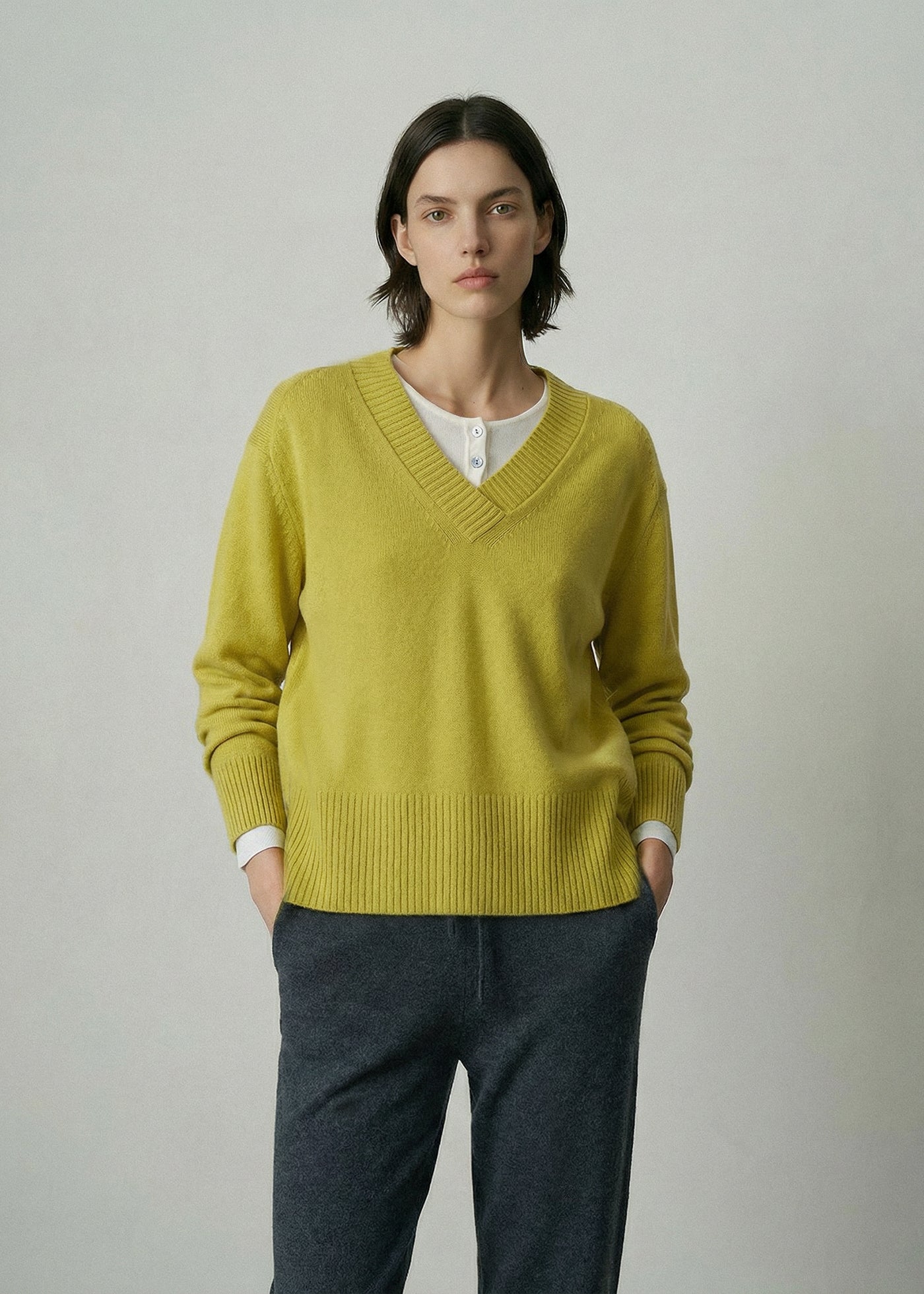 Aleger - Classic V-Neck Sweater