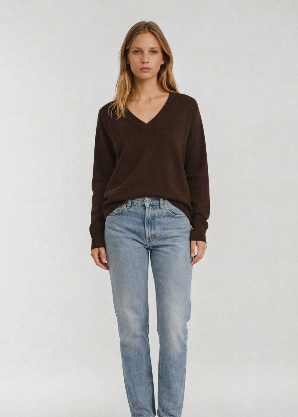 Alete Threads - Trevi V-Neck