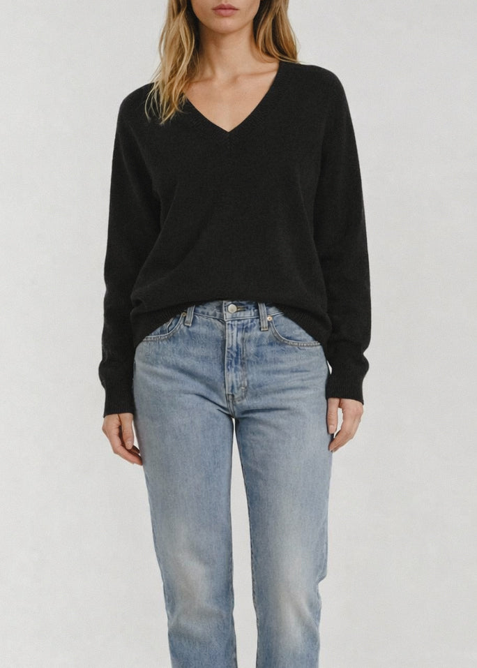 Alete Threads - Trevi V-Neck