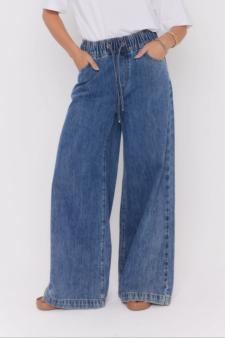 Alexandra - Casey Jeans