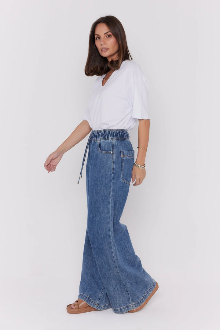 Alexandra - Casey Jeans