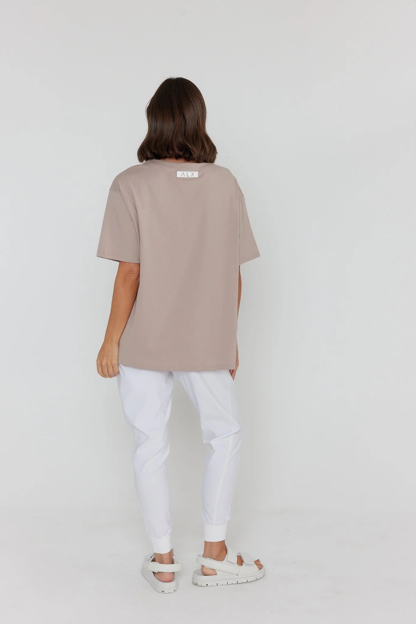 Alexandra - NIX V-Neck Tee