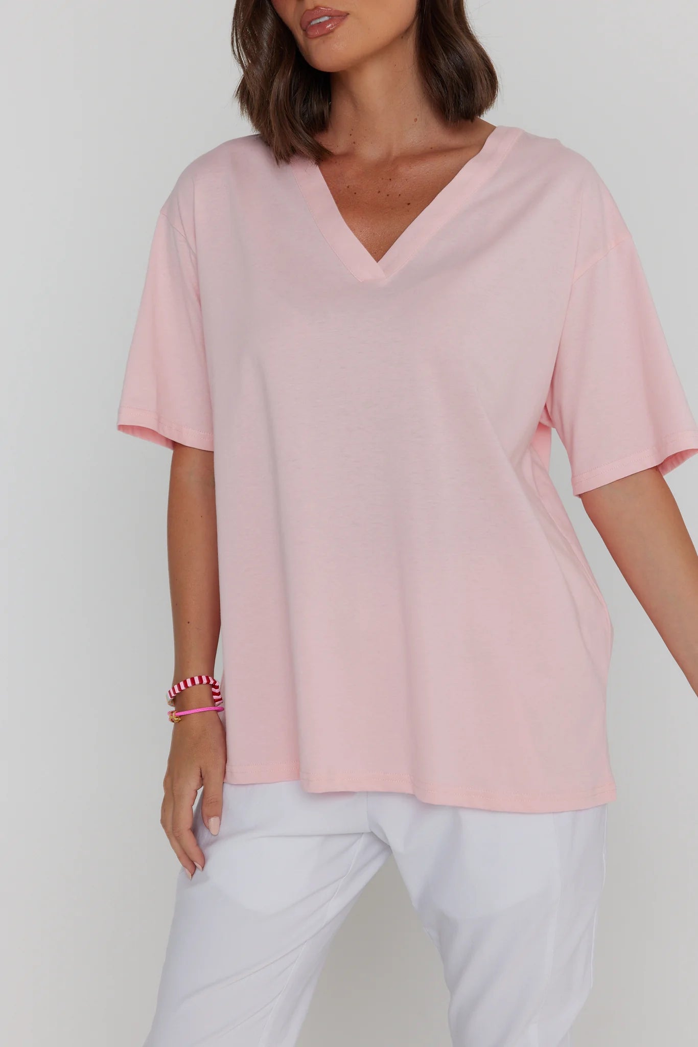 Alexandra - NIX V-Neck Tee
