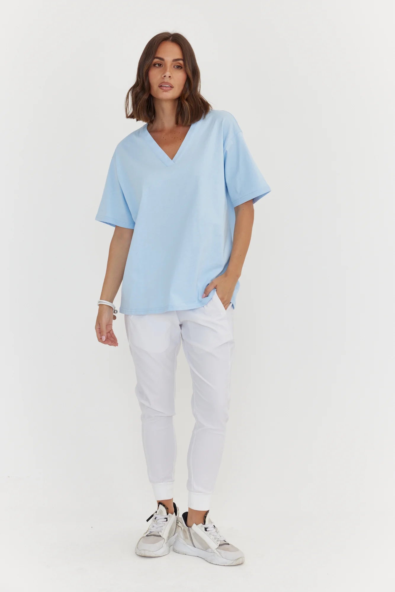 Alexandra - NIX V-Neck Tee