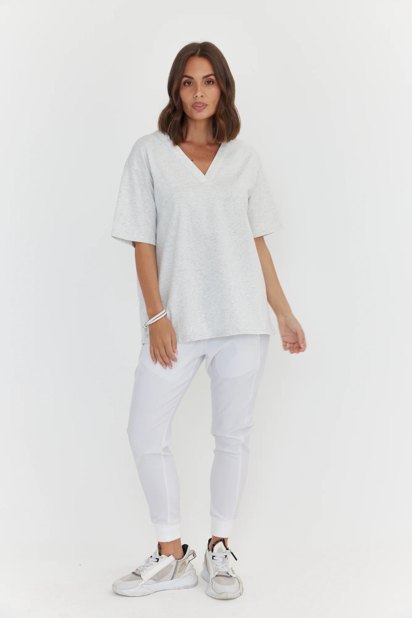 Alexandra - NIX V-Neck Tee