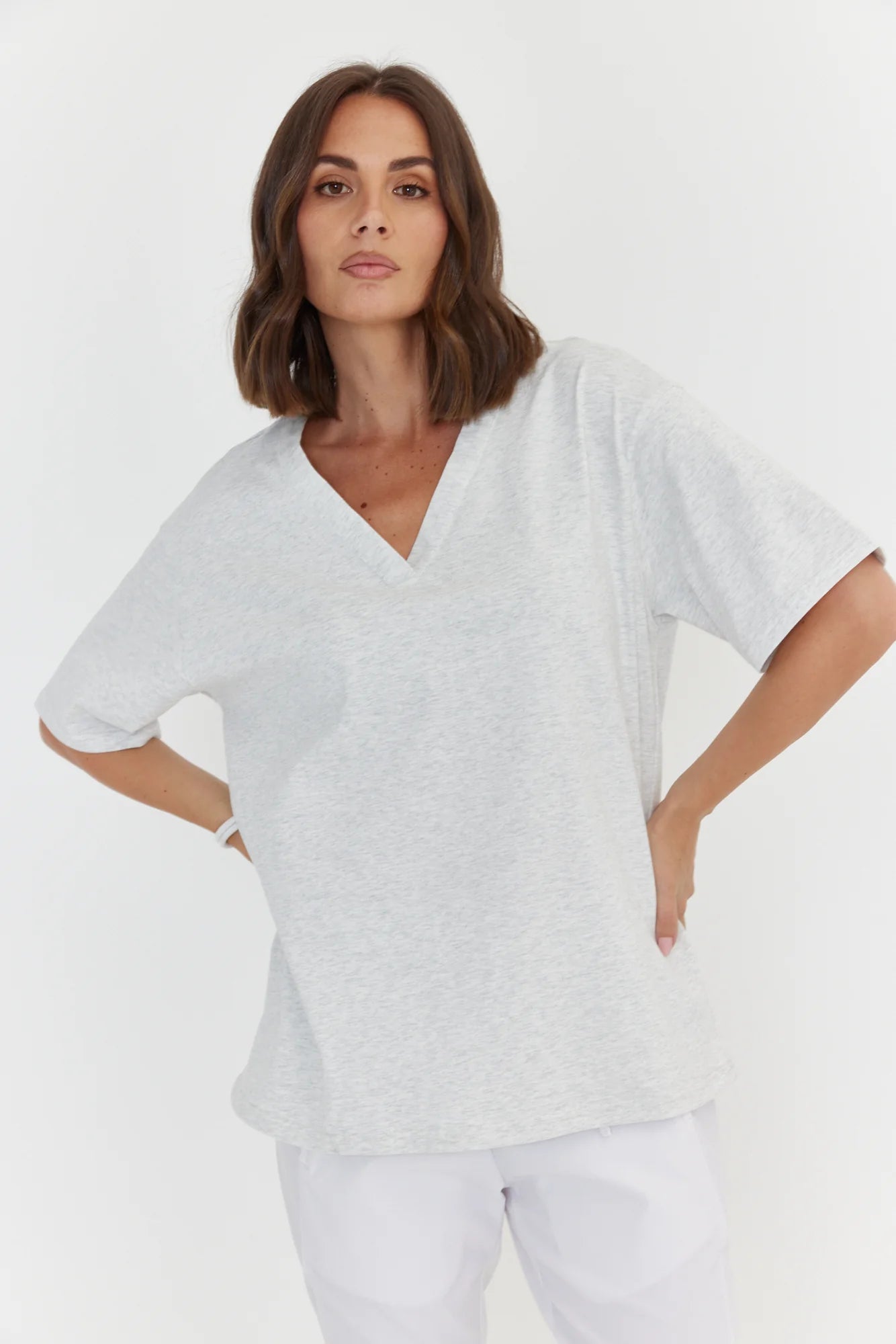 Alexandra - NIX V-Neck Tee