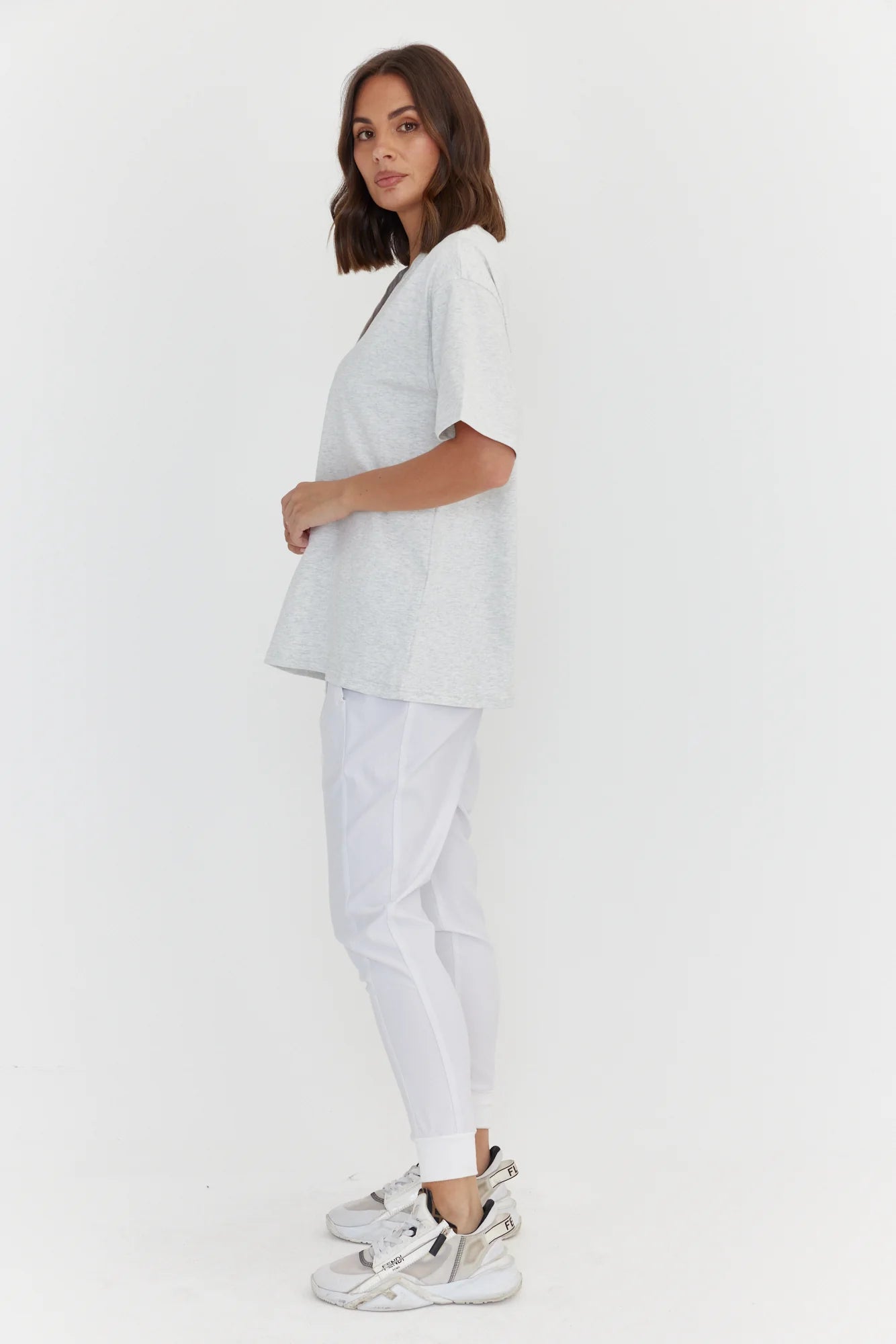 Alexandra - NIX V-Neck Tee