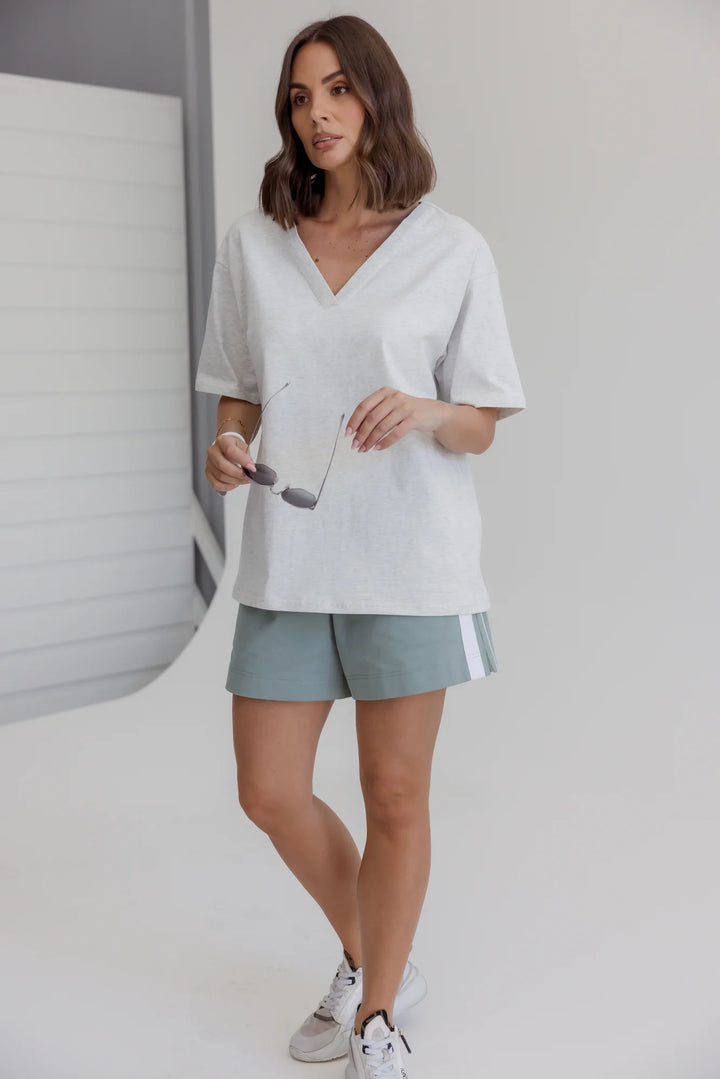 Alexandra - NIX V-Neck Tee