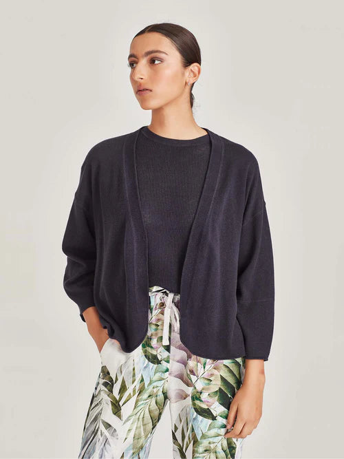 Caroline Sills - Meko Wrap
