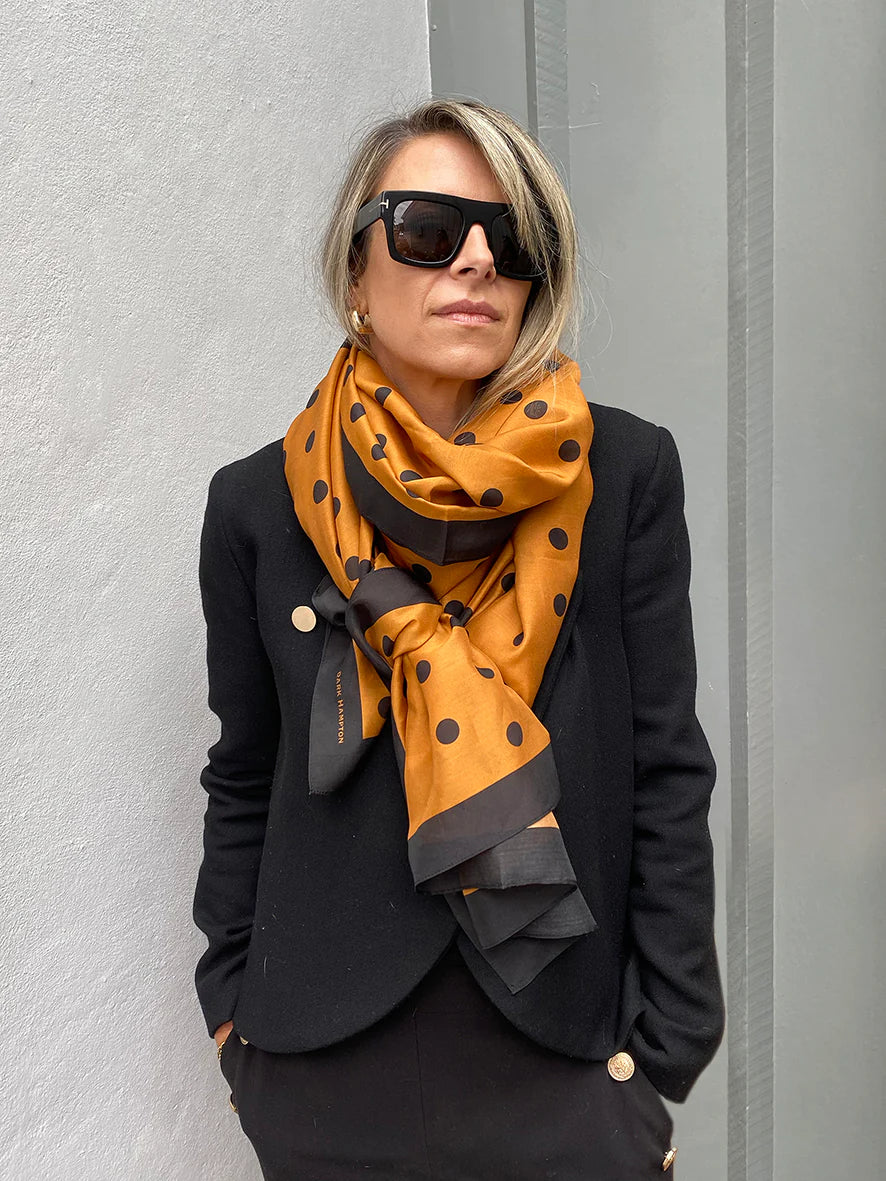 Dark Hampton - The Gallagher Versatile Scarf
