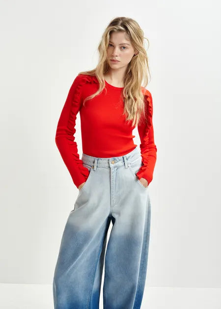 Essentiel Antwerp - Hilly Top with ruffled sleeve