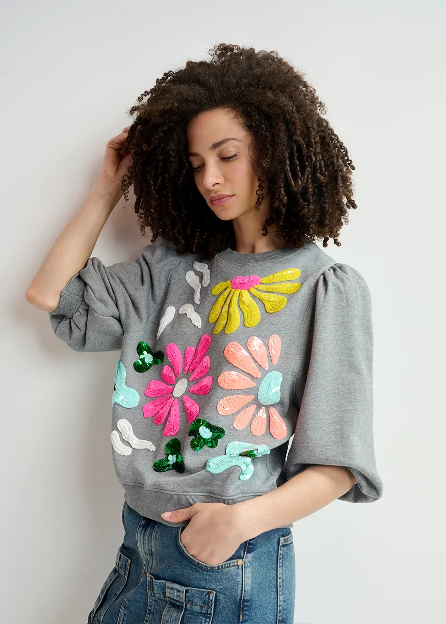 Essentiel Antwerp - Hun Flower Embroidered Sweatshirt