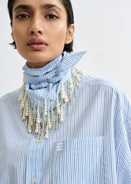 Essentiel Antwerp - Jasleen Shirt with embroidered detail and separate scarf