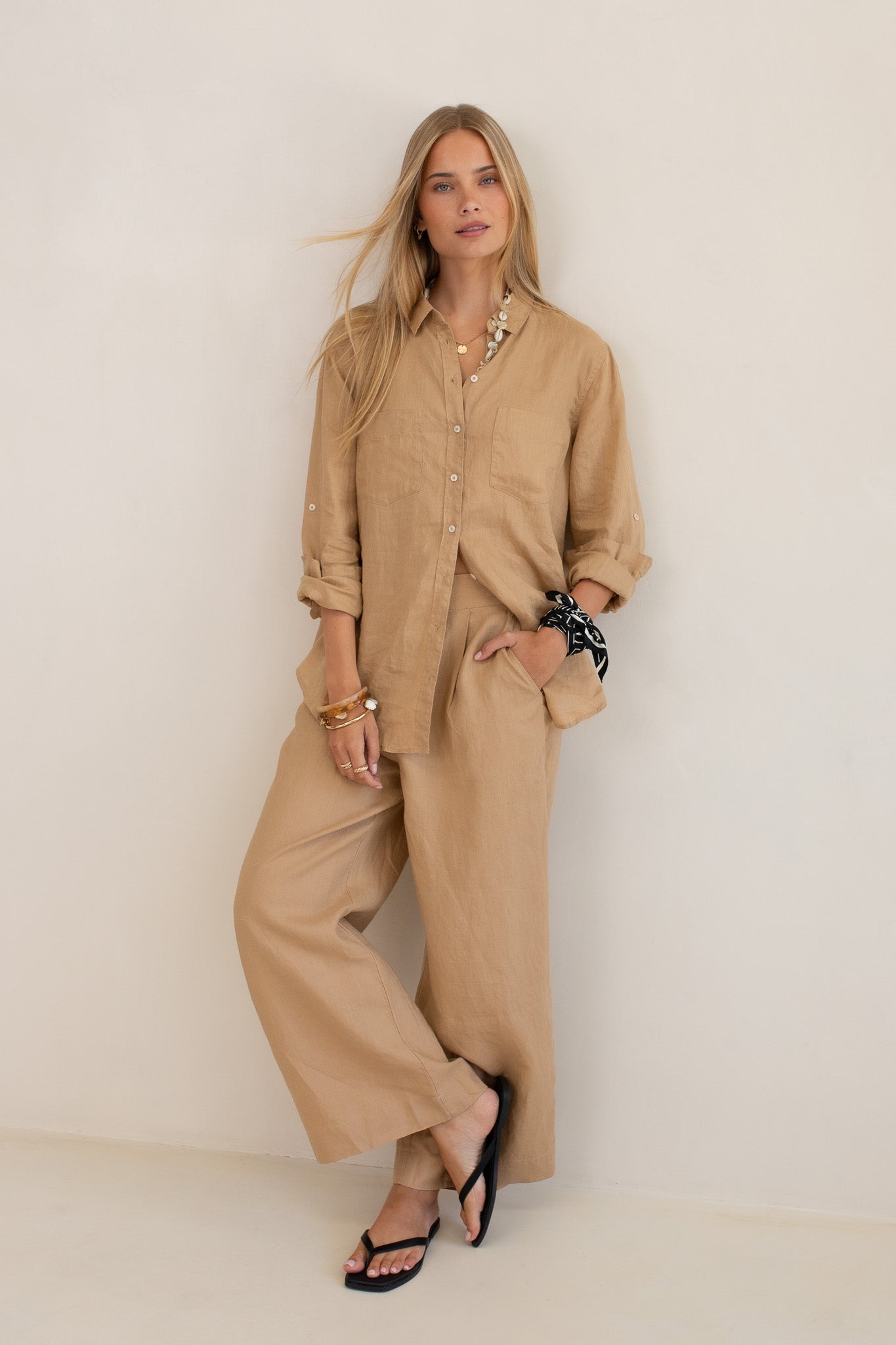 Hut - Boyfriend Linen Shirt Tan