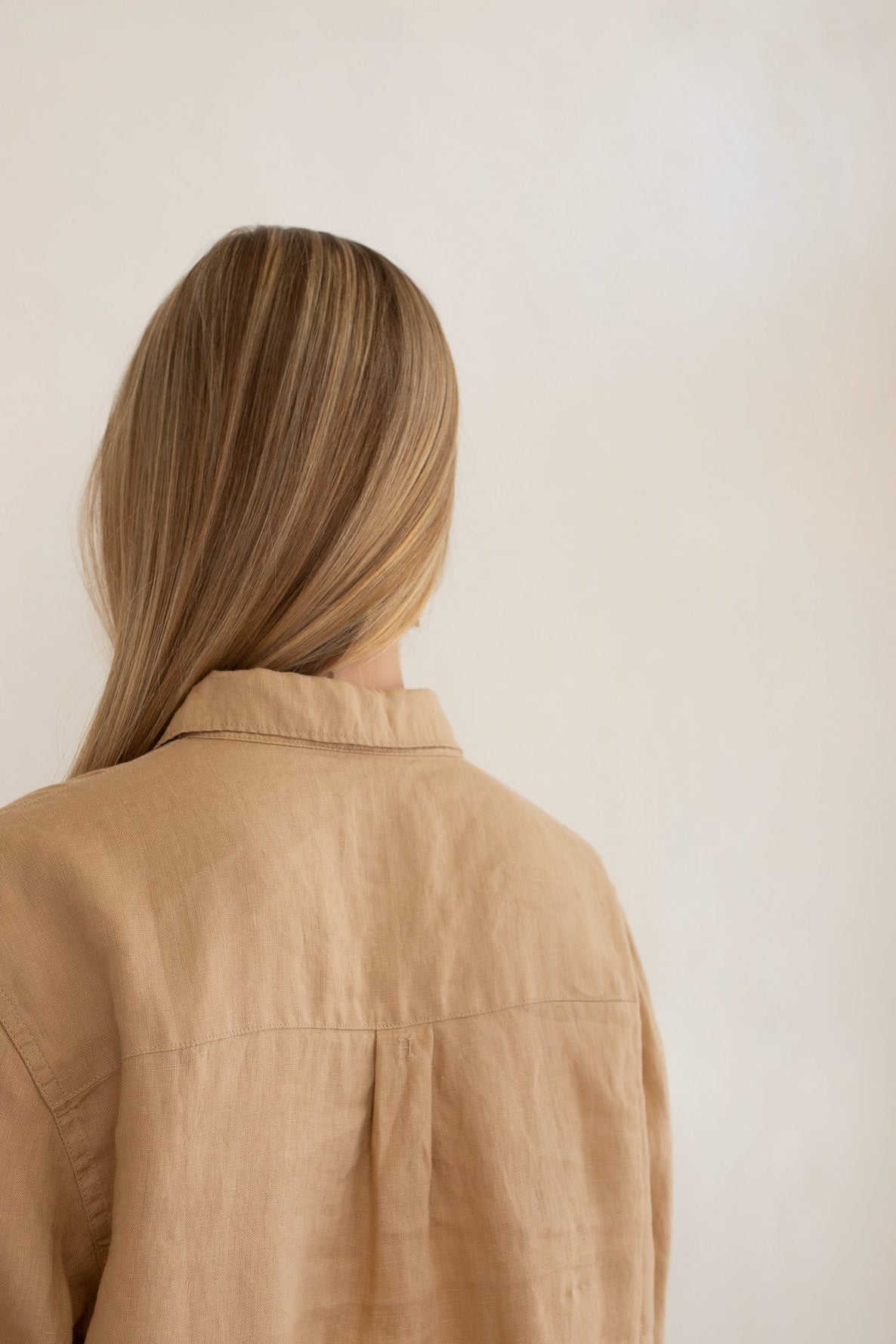 Hut - Boyfriend Linen Shirt Tan