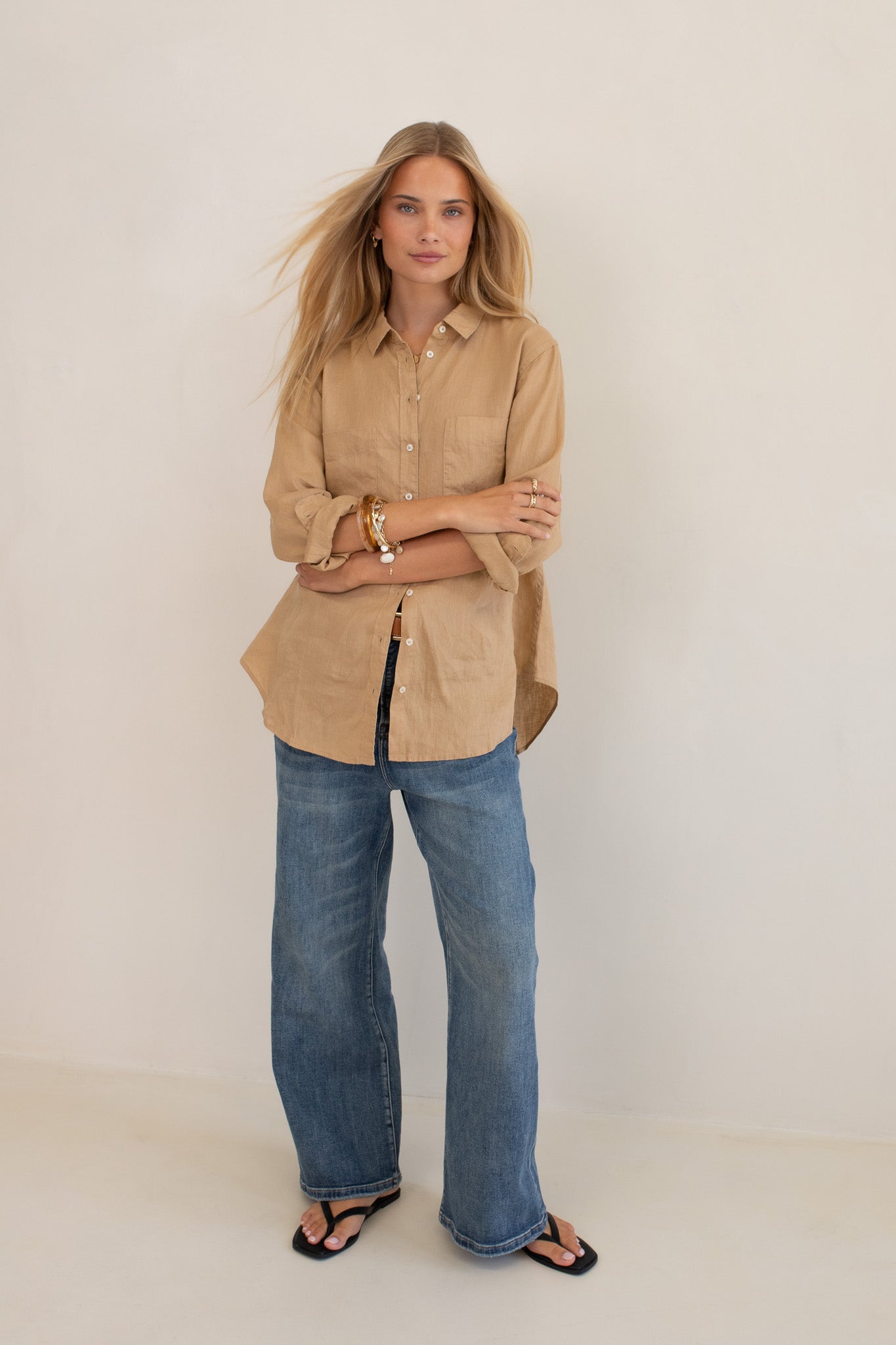 Hut - Boyfriend Linen Shirt Tan