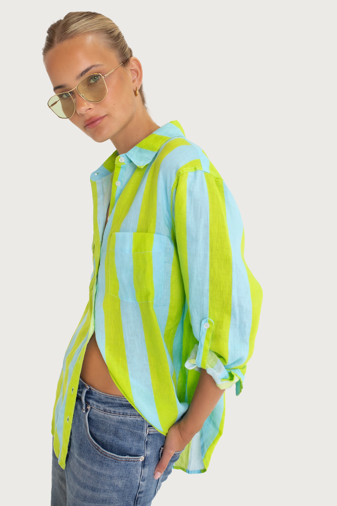 Hut - Boyfriend Lunch With Me Stripe Shirt