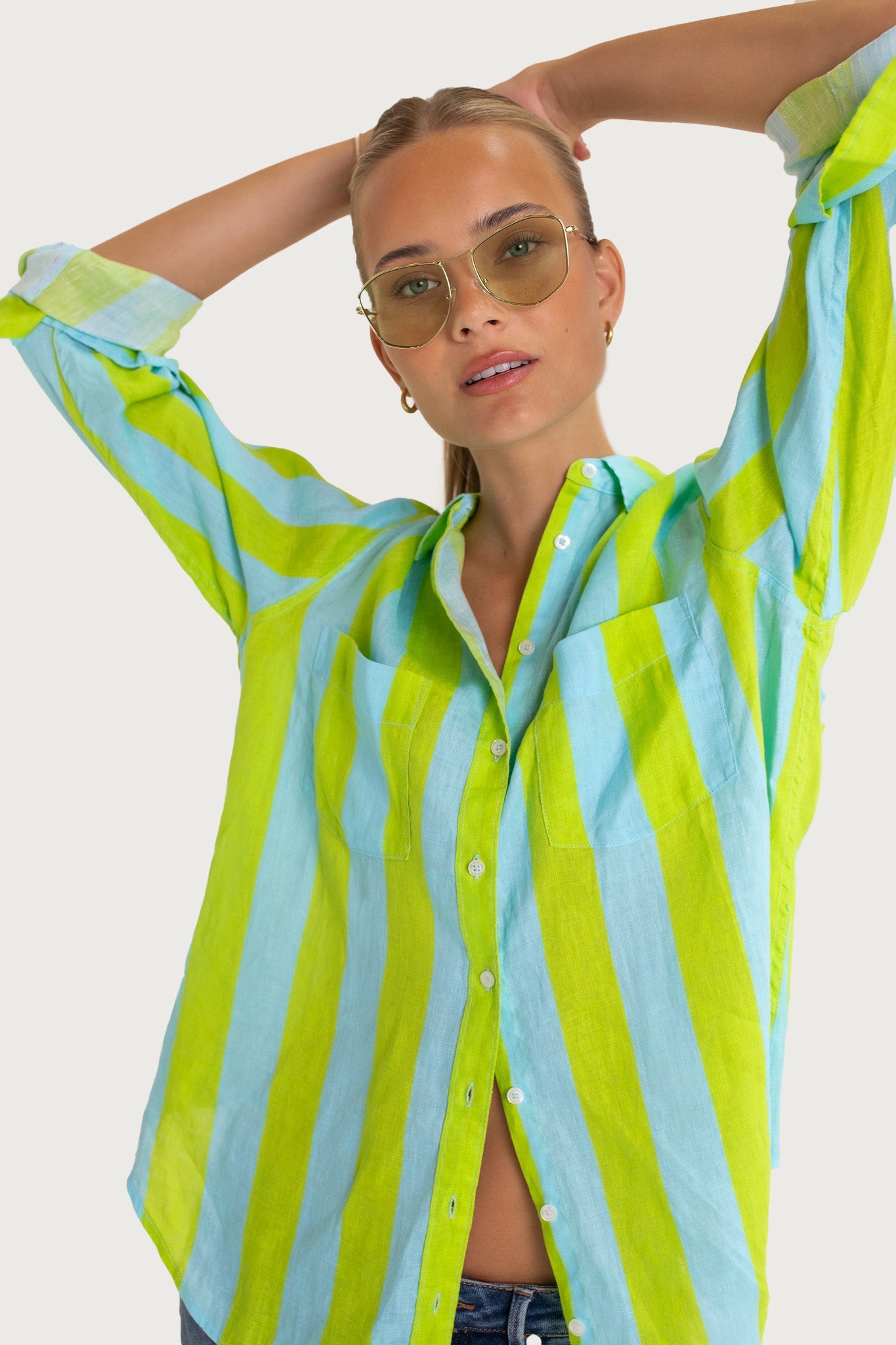Hut - Boyfriend Lunch With Me Stripe Shirt