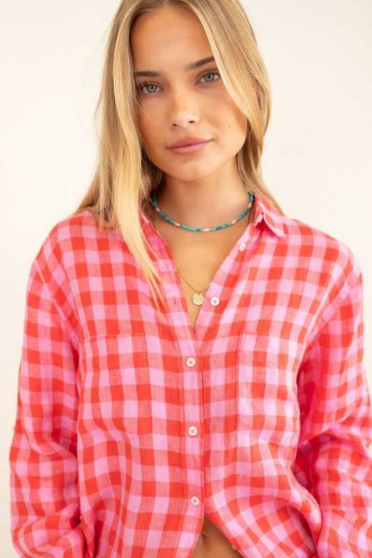 Hut - Boyfriend Shirt Check Me Out