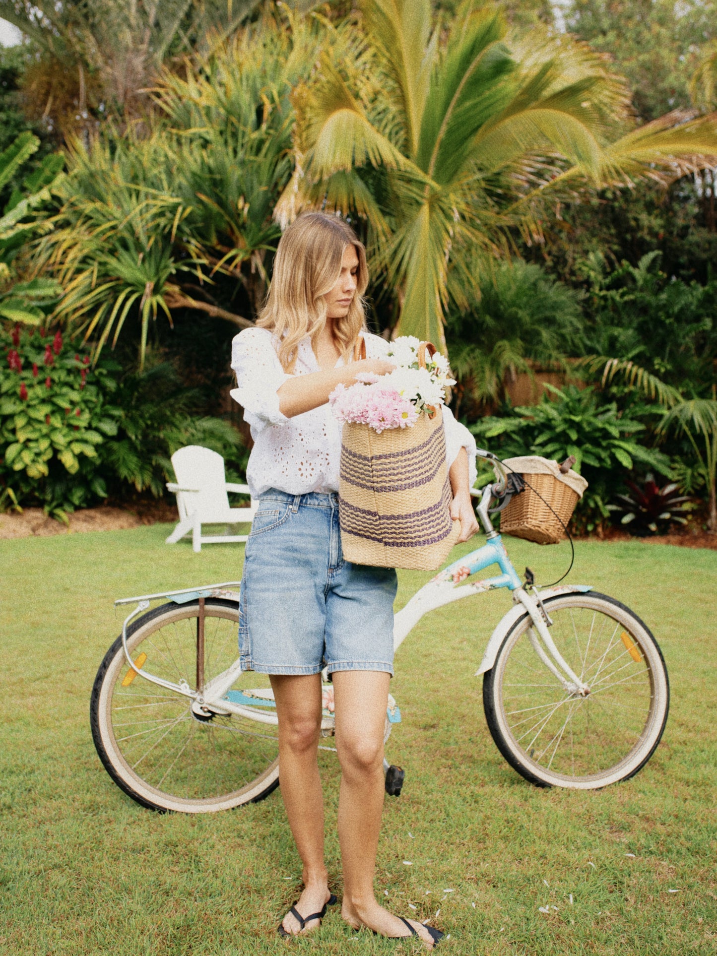 Hut - Boyfriend White Broderie Shirt