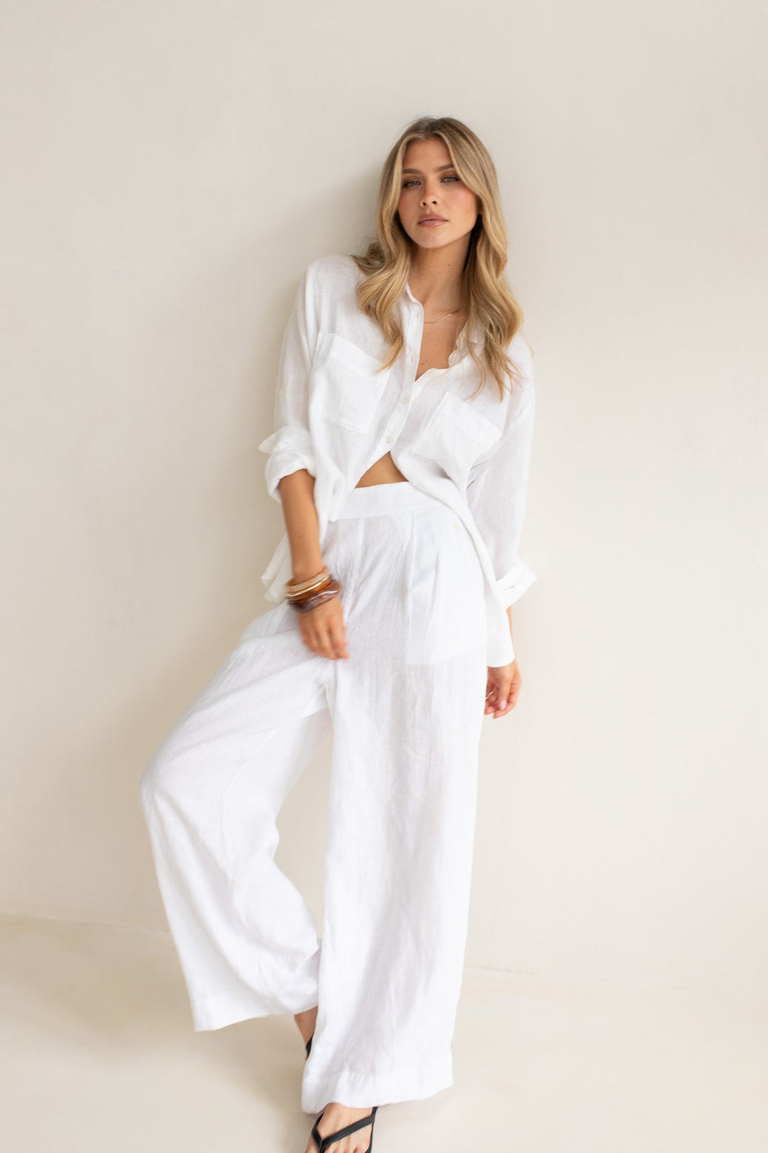 Hut - Boyfriend Shirt White Two Pocket