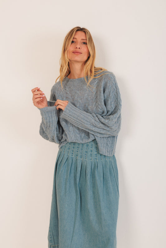 INDI&COLD - Cable Knit Crop Sweater