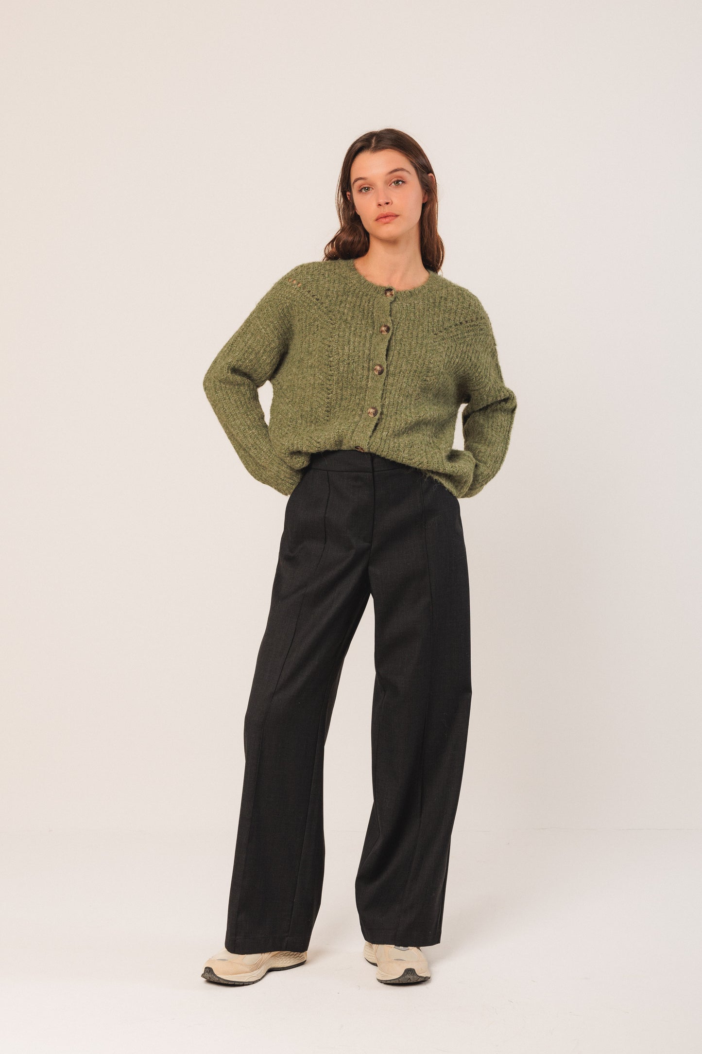 INDI&COLD - Crew Neck Cardigan