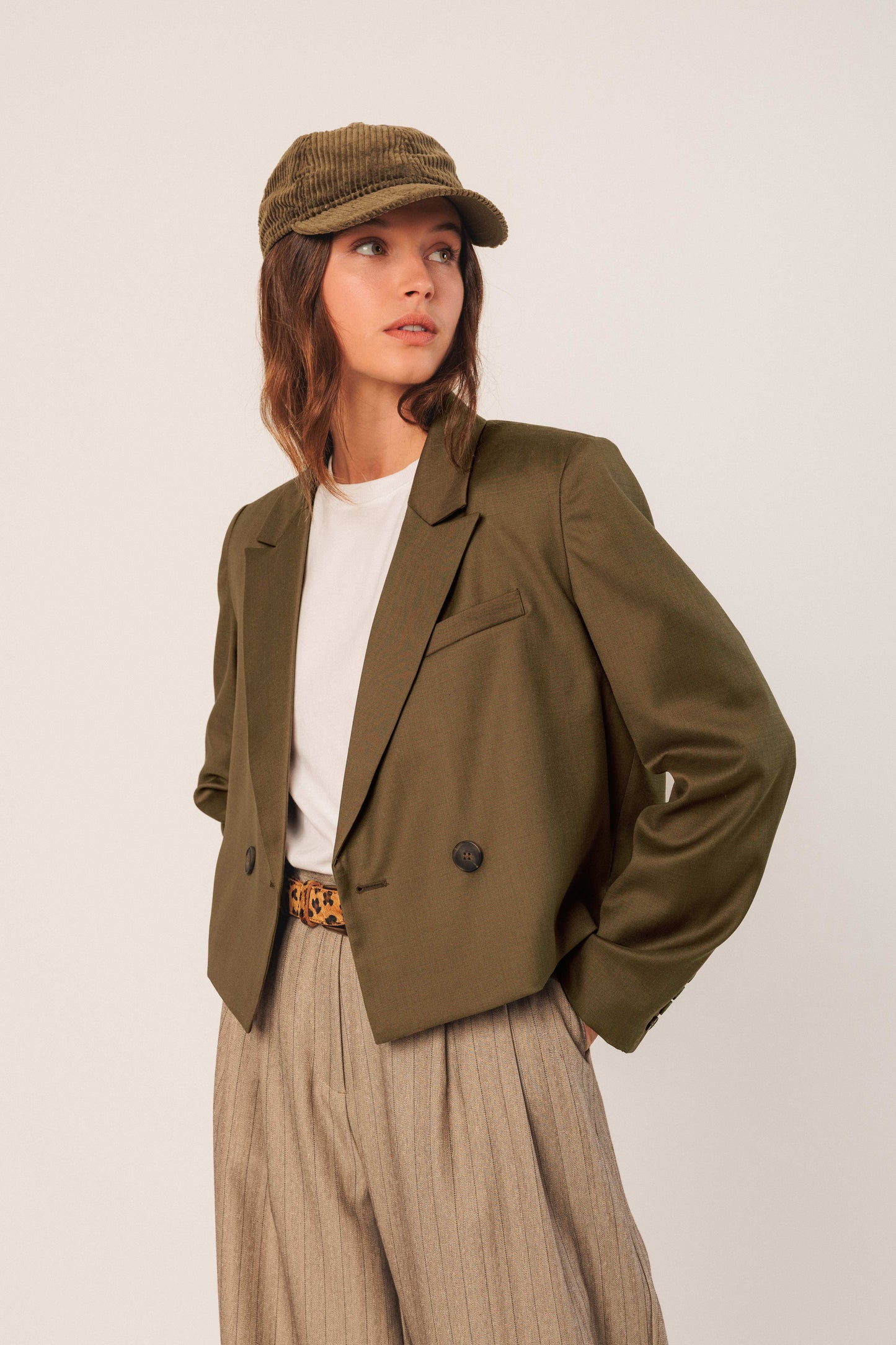 INDI&COLD - Lapel Crop Blazer