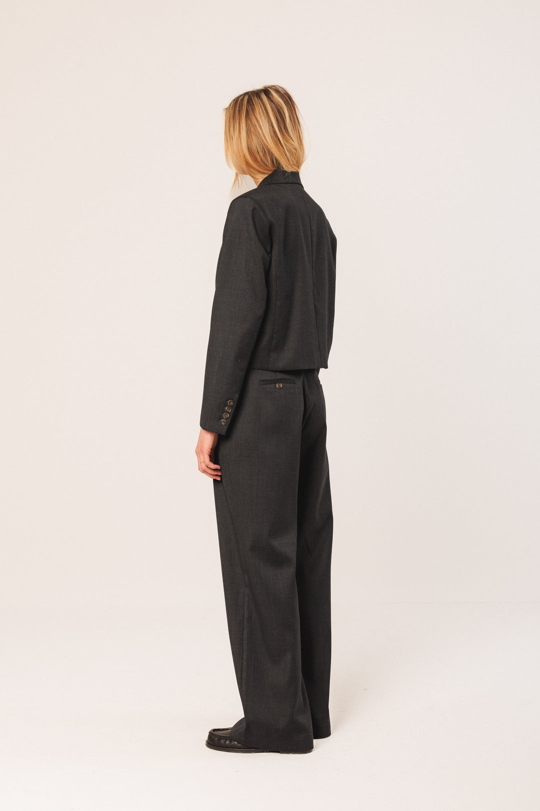 INDI&amp;COLD - Lapel Crop Blazer