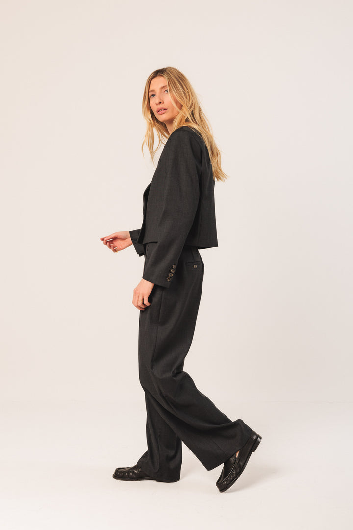 INDI&amp;COLD - Lapel Crop Blazer