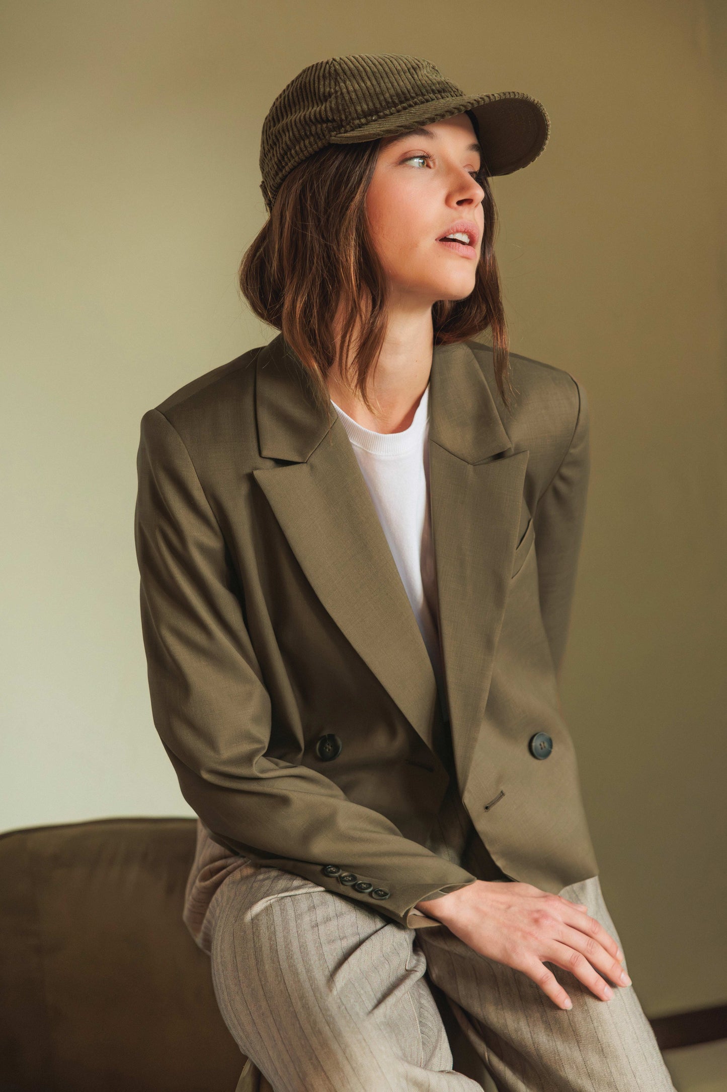 INDI&COLD - Lapel Crop Blazer