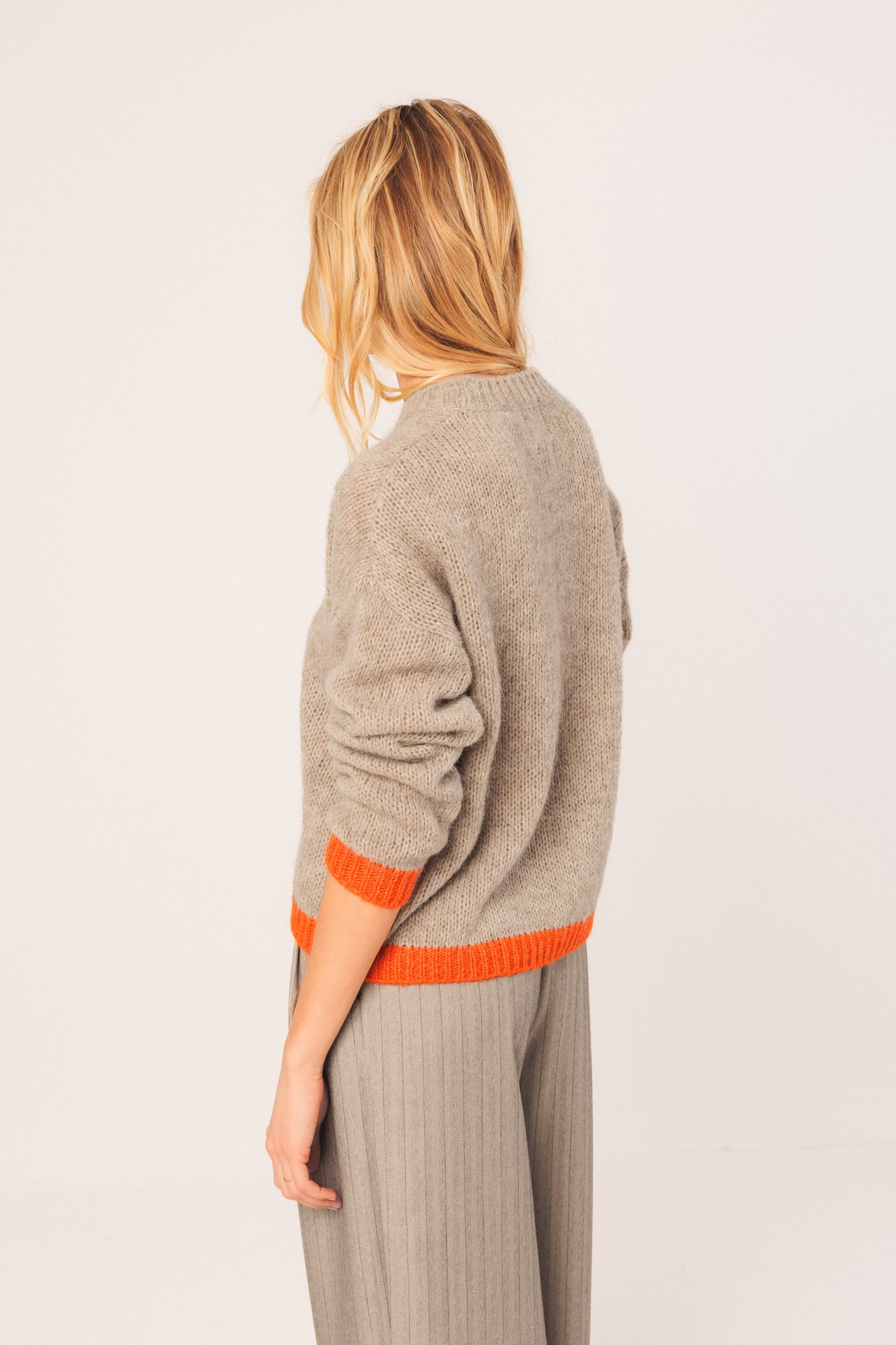 INDI&COLD - Two Toned Knitted Sweater
