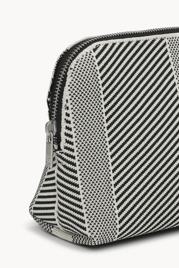 Ilse Jacobsen - Knitted Make up Bag