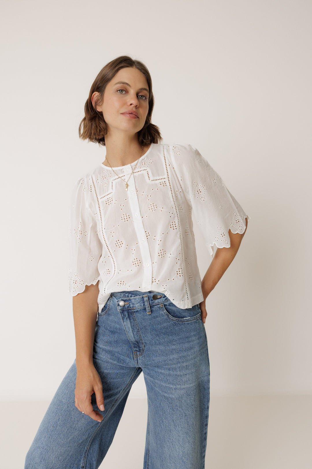 Indi &amp; Cold - Boxy Shirt with Schiffli Embroidery
